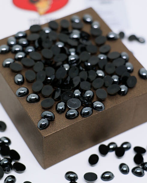 8 mm. Oval Shape Pearl Flat Back Black  Color